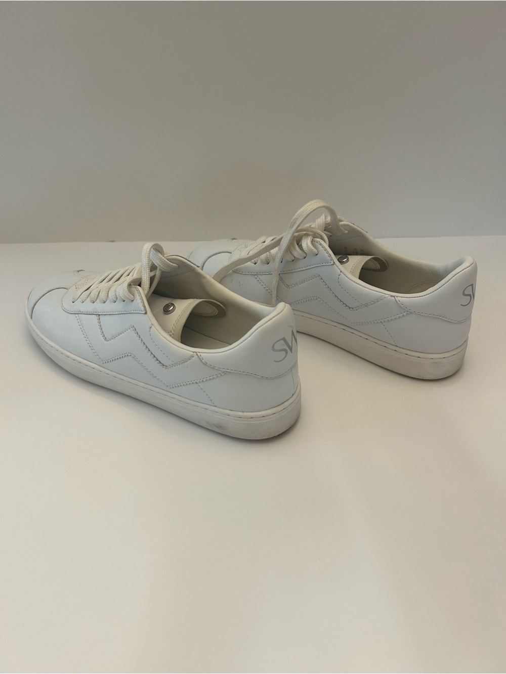 Stuart Weitzman White Leather Women's Low-Top Sneakers
